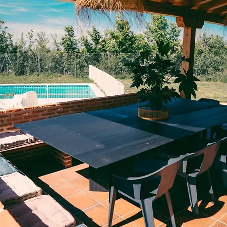 Dom wakacyjny Casa Rural Torrecaballeros *